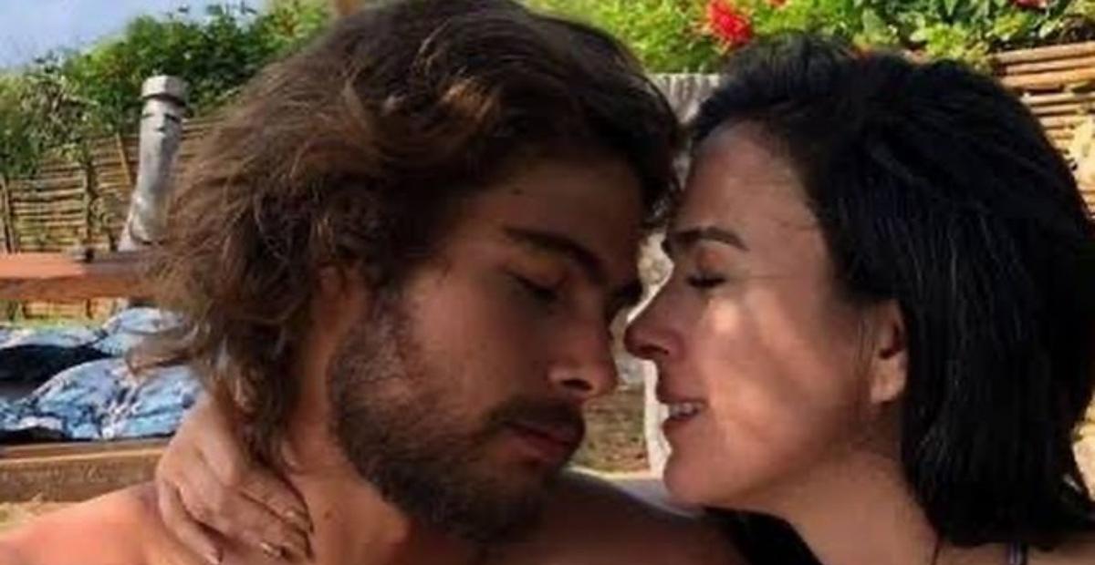 Tatá Werneck faz declaração divertida ao celebrar 5 anos com Rafael Vitti