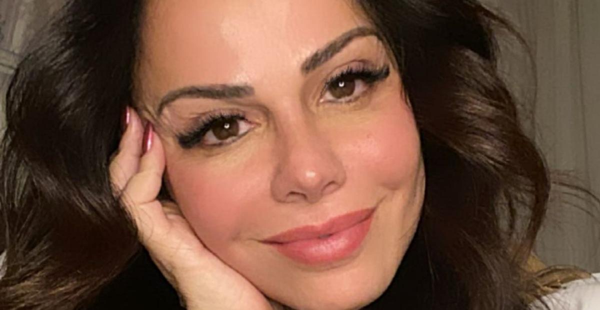 Viviane Araújo relembra provas de seu vestido de casamento: ”Realização desse sonho!”