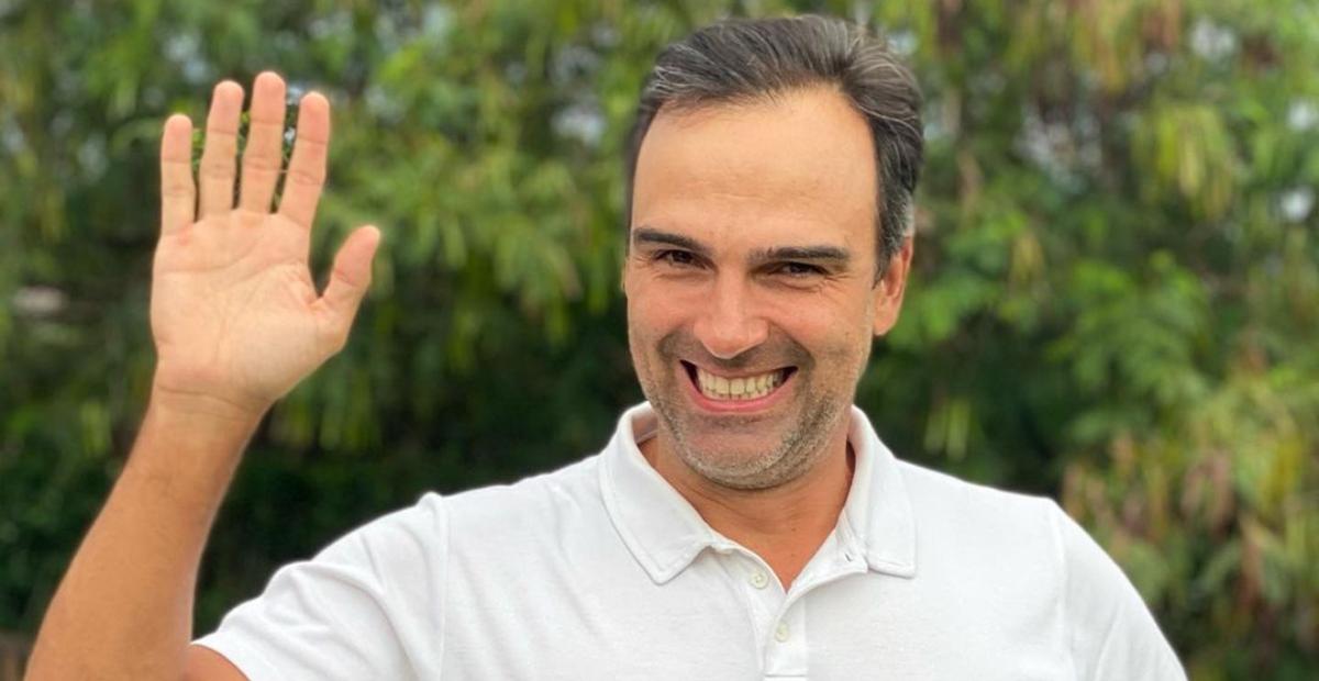 Tadeu Schmidt não esconde a animação para revelar os nomes do BBB22: ”Chegou o Big Day”