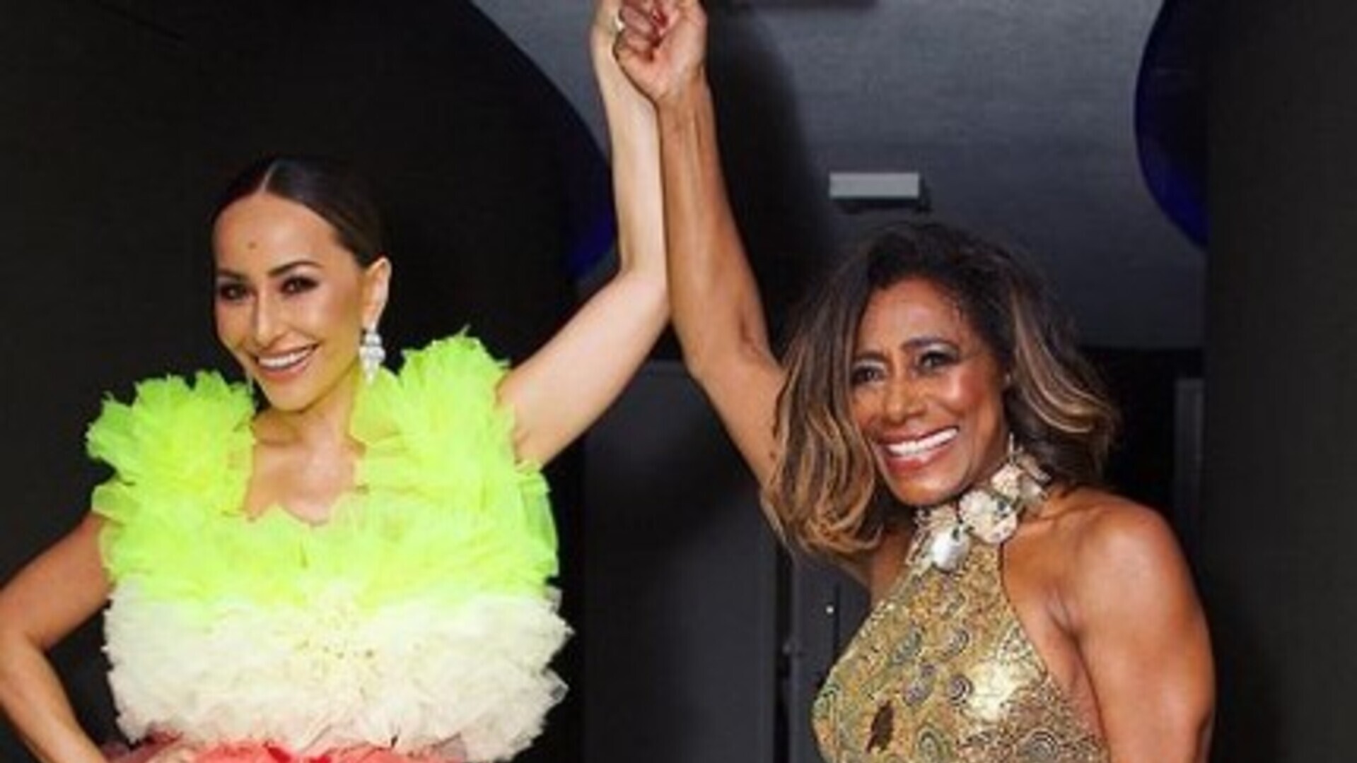 Sabrina Sato presta homenagem à Glória Maria no aniversário da jornalista