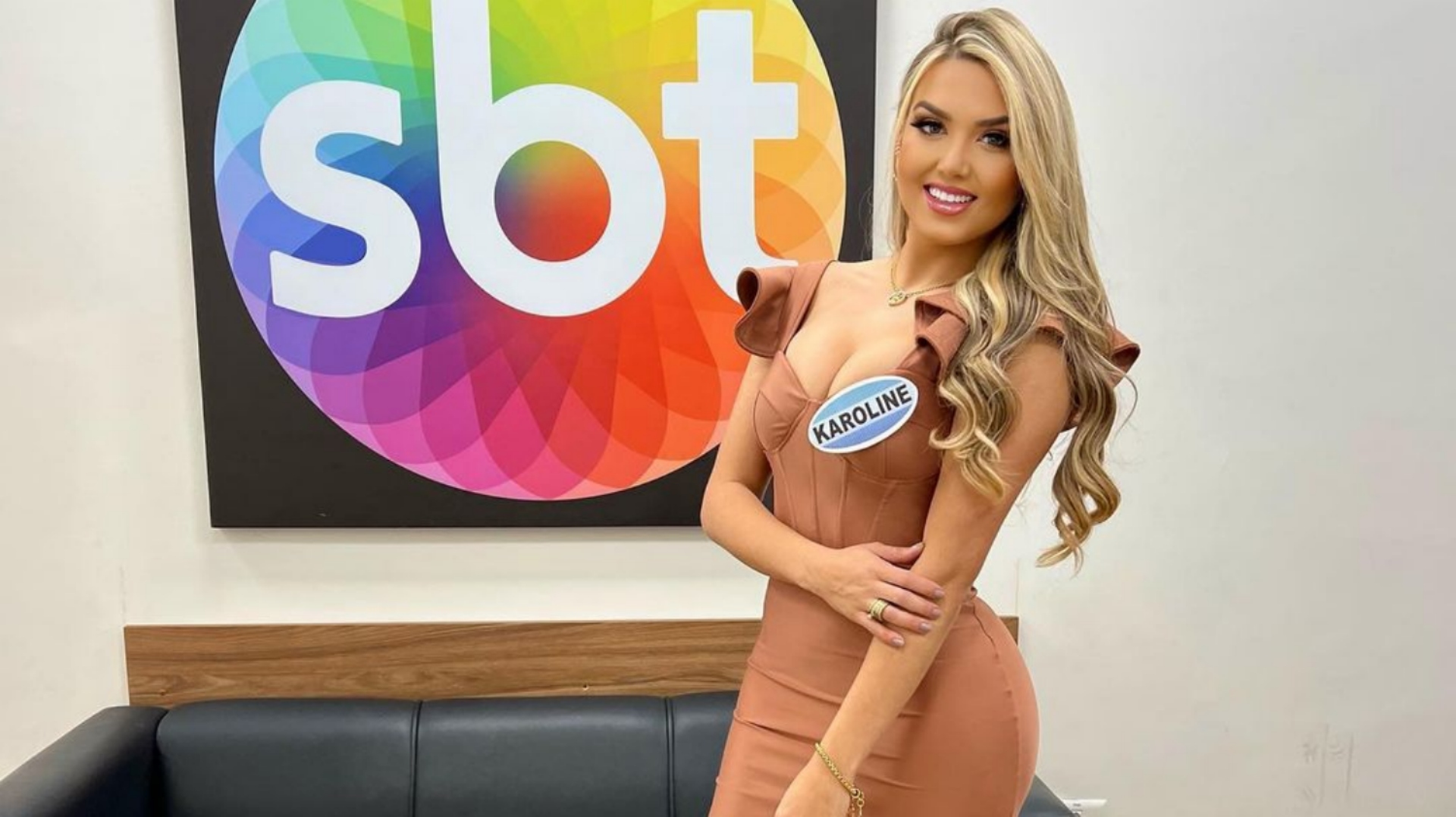 Mudou para ‘A Fazenda’? Cotada para reality, Karoline Menezes faz harmonização facial e mostra resultado