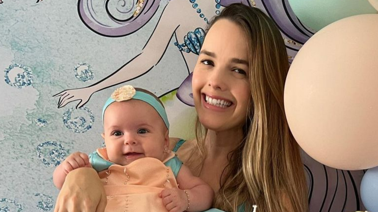 Thaeme Mariôto se diverte ao postar vídeo engraçado da filha, Ivy: ”O verdadeiro significado de Chorrindo”